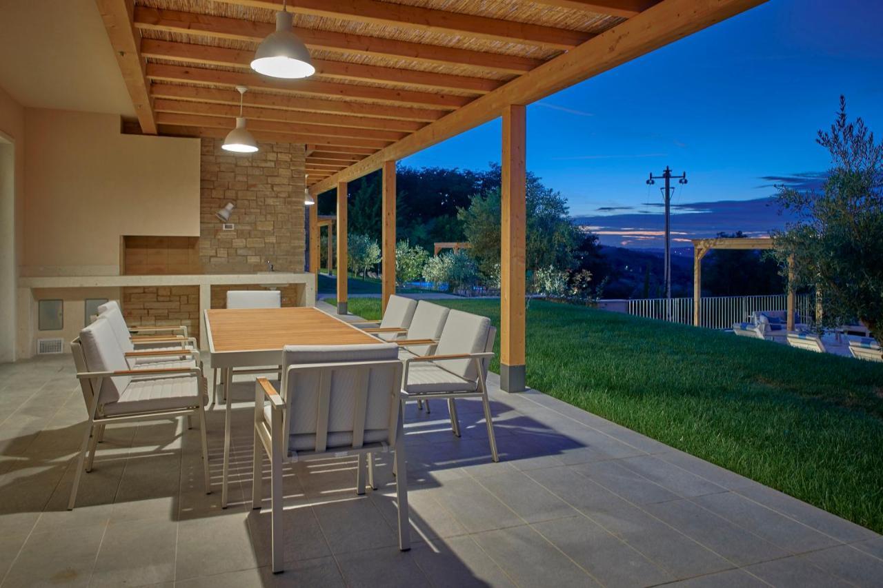 Motovun Villas Extérieur photo